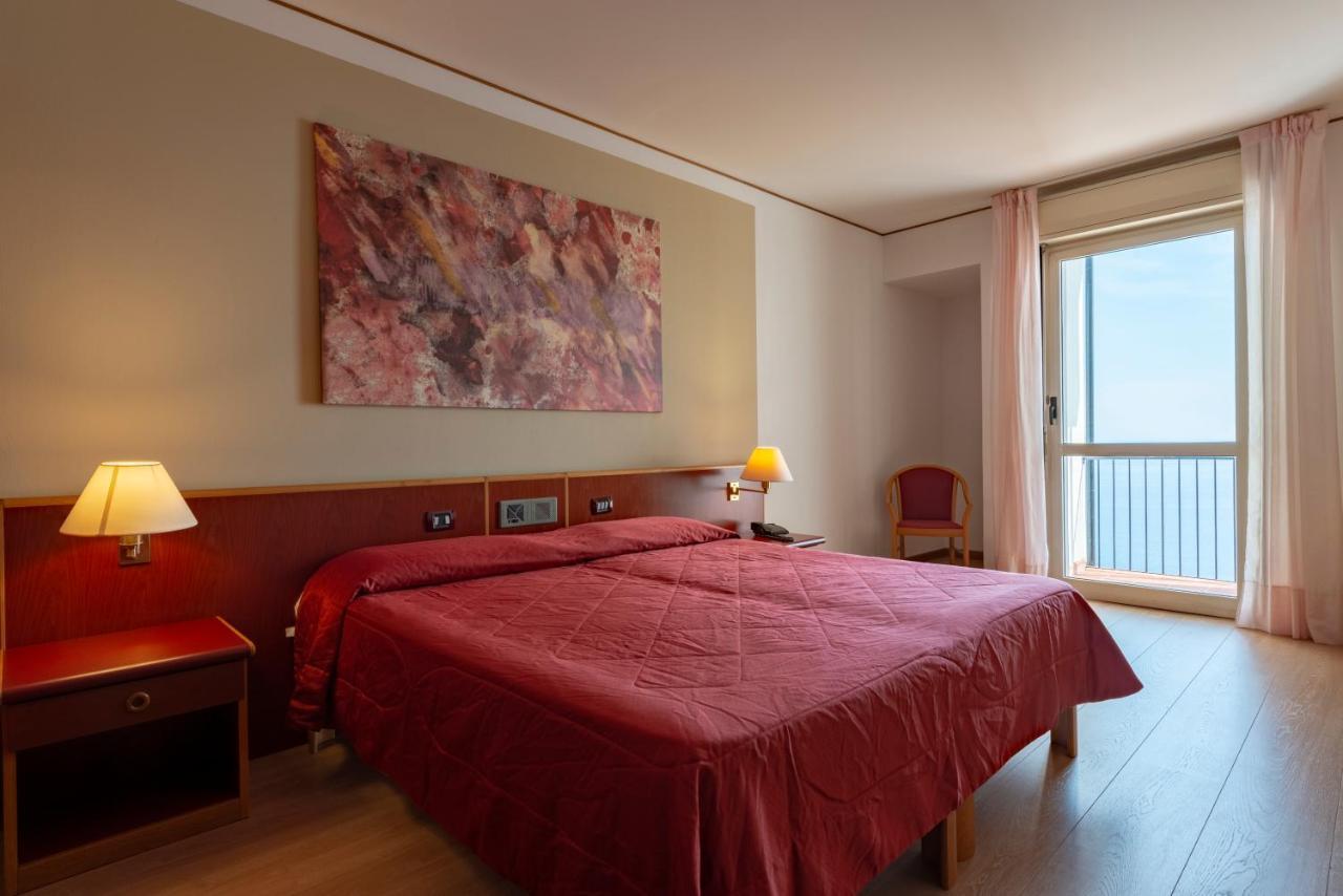 Hotel Torre Normanna Альтавилла-Милича Экстерьер фото