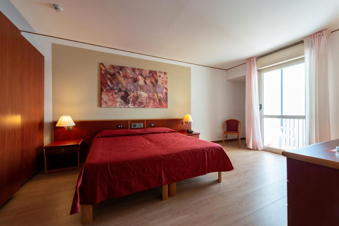 Hotel Torre Normanna Альтавилла-Милича Экстерьер фото