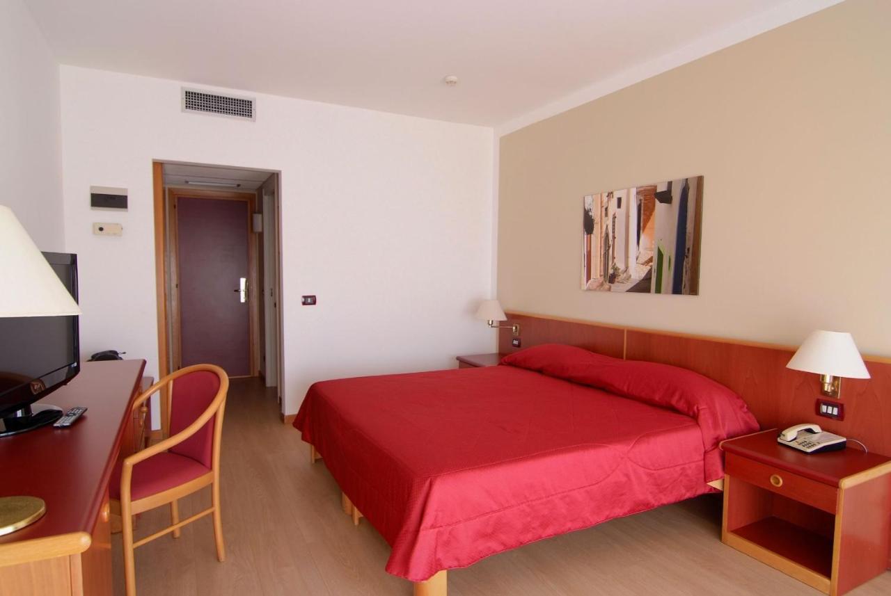 Hotel Torre Normanna Альтавилла-Милича Экстерьер фото